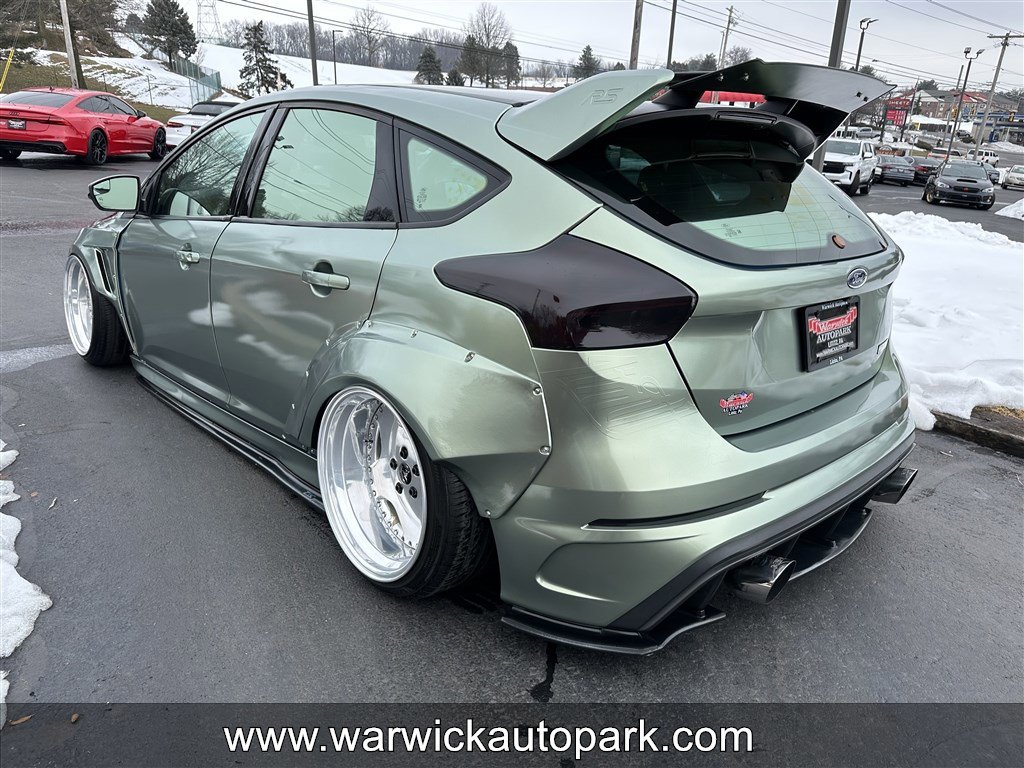 Used 2017 Ford Focus RS image 14