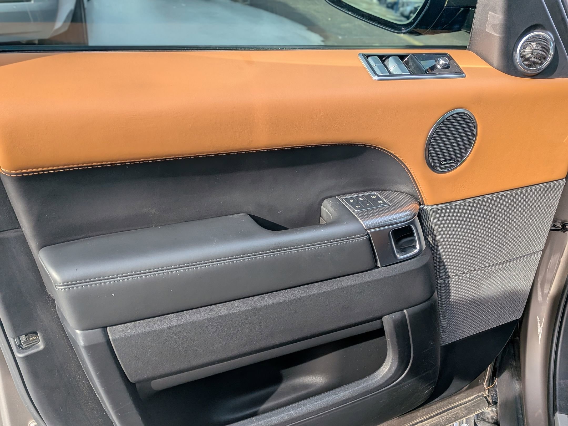 Used 2021 Land Rover Range Rover Sport HSE Dynamic image 14