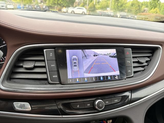 Used 2021 Buick Enclave Avenir w/ Avenir Technology Package AWD/4WD image 27
