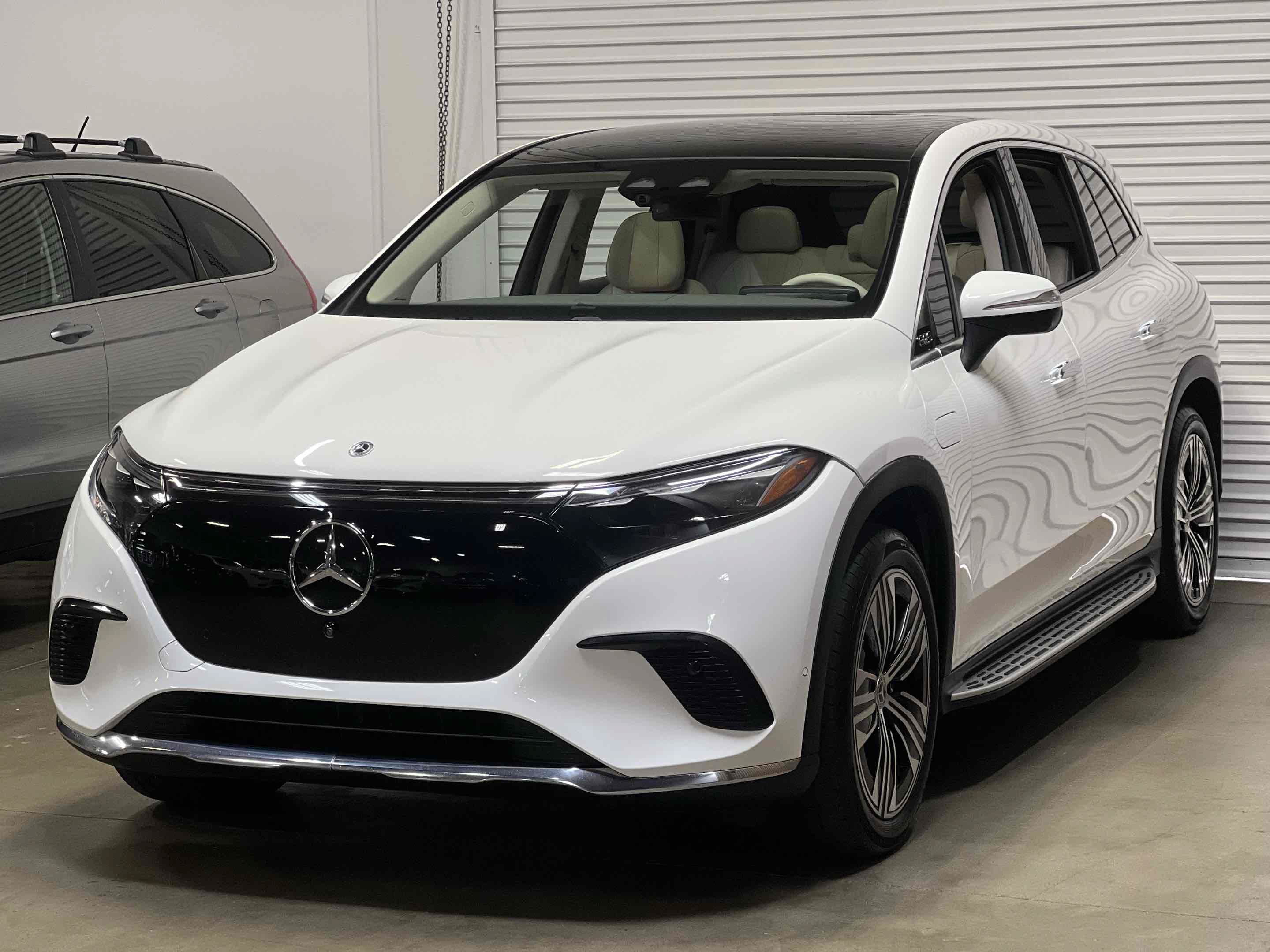Used 2023 Mercedes-Benz EQS 450+ SUV image 25