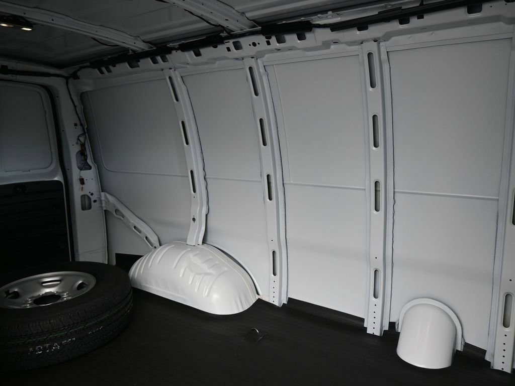 New 2025 Chevrolet Express 2500 w/ Driver Convenience Package image 40