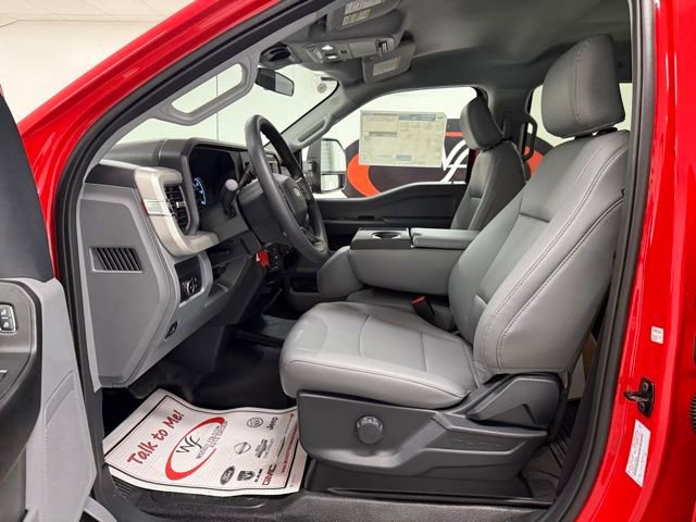 New 2026 Ford F450 XL w/ XL Chrome Package image 9