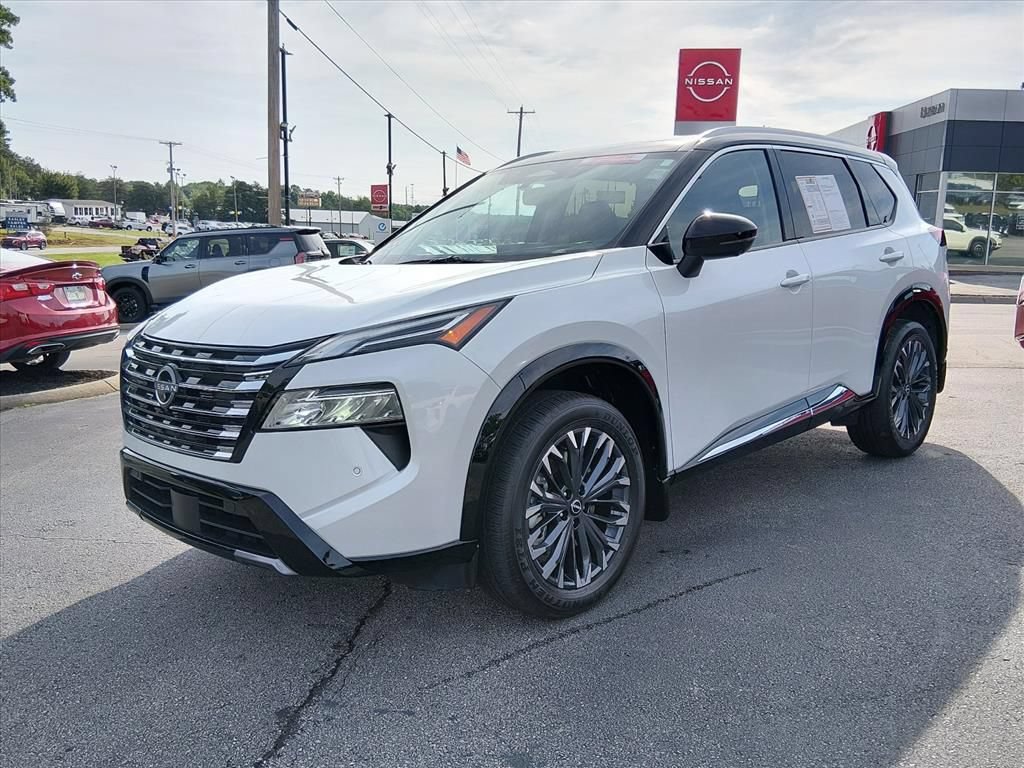 Certified 2025 Nissan Rogue Platinum w/ Tech Package FWD image 7