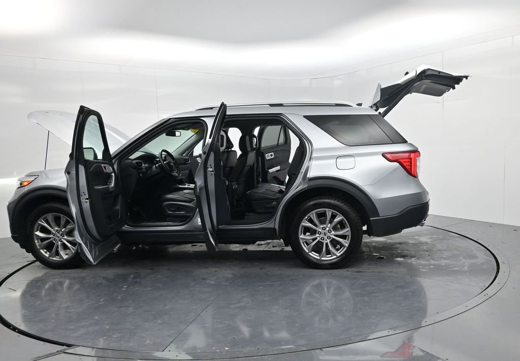Used 2023 Ford Explorer Limited image 66