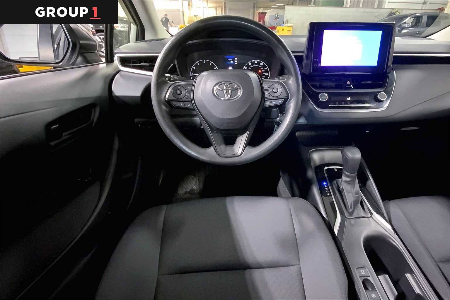 Used 2023 Toyota Corolla LE w/ Carpet Mat Package (TMS) FWD image 6