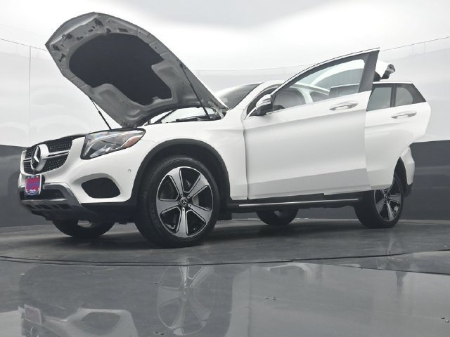 Used 2019 Mercedes-Benz GLC 300 4MATIC Coupe image 53