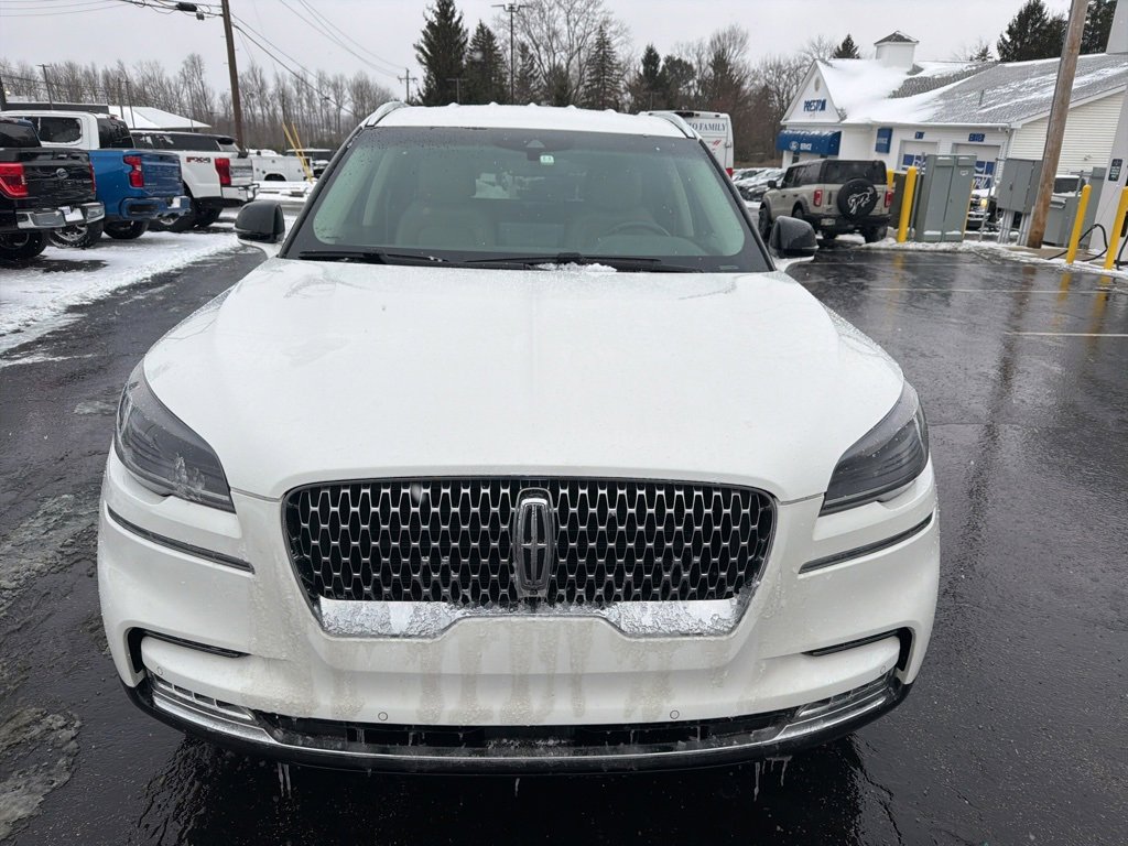 Used 2020 Lincoln Aviator Reserve w/ Elements Package Plus image 3