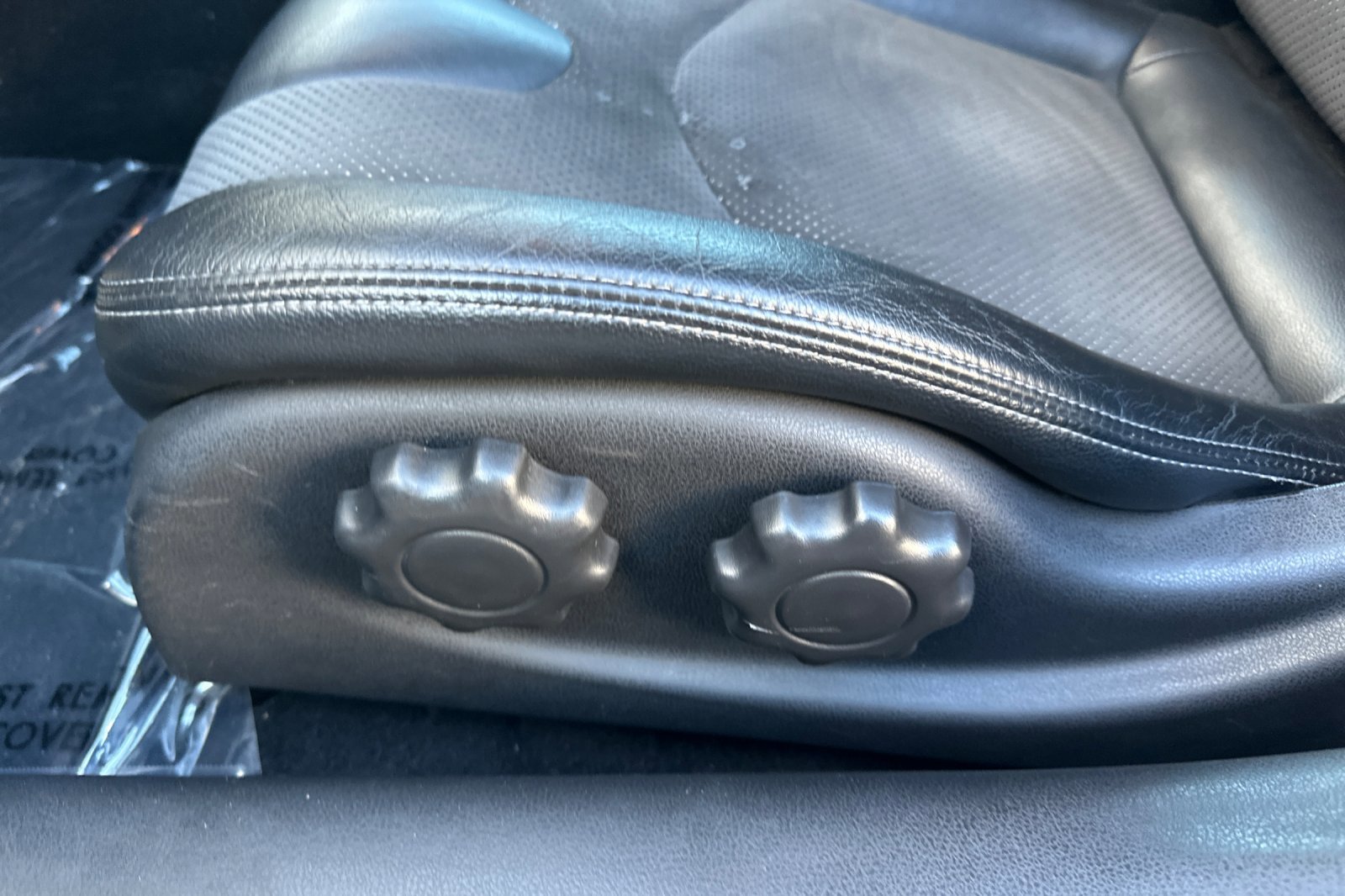 Used 2014 Nissan 370Z Touring w/ Sport Package image 13