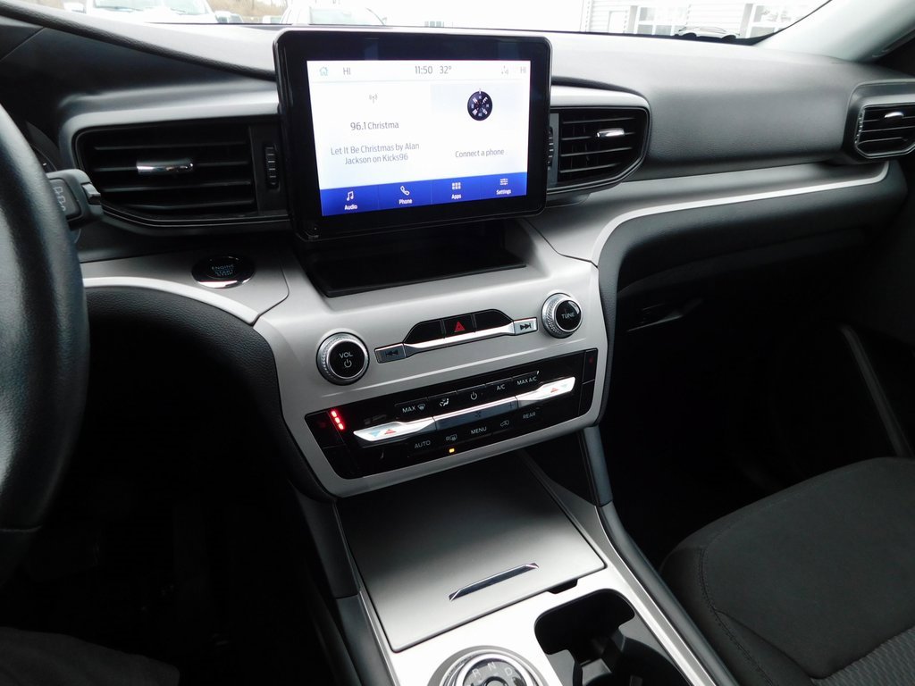 Used 2023 Ford Explorer XLT image 43