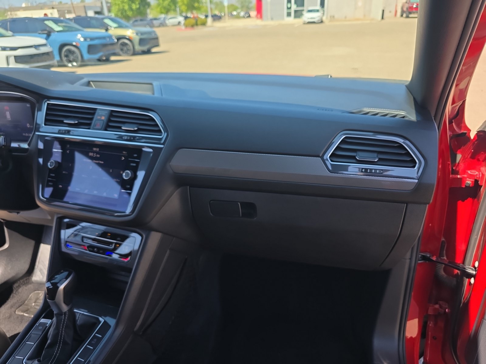 Certified 2022 Volkswagen Tiguan SE FWD image 20