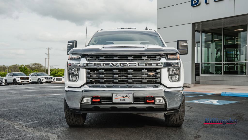 Used 2022 Chevrolet Silverado 2500 LT w/ Convenience Package image 3