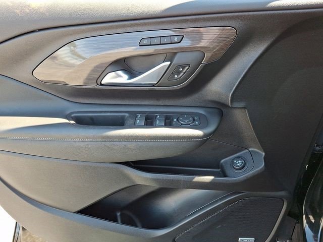 Certified 2024 GMC Terrain Denali w/ Black Diamond Edition image 8