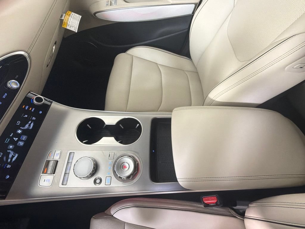 New 2027 Genesis GV70 2.5T Advanced AWD/4WD image 21