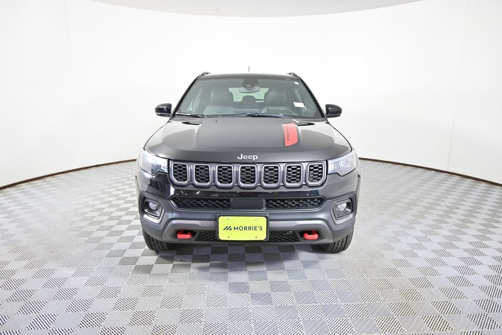 Used 2024 Jeep Compass Trailhawk AWD/4WD image 10