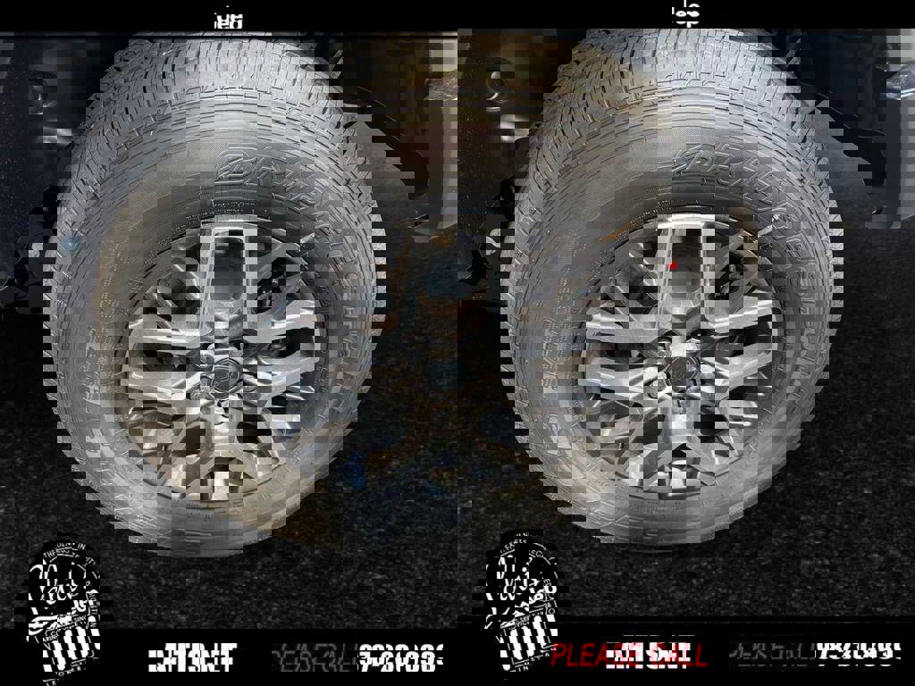 New 2025 Jeep Wrangler Unlimited Sahara image 8