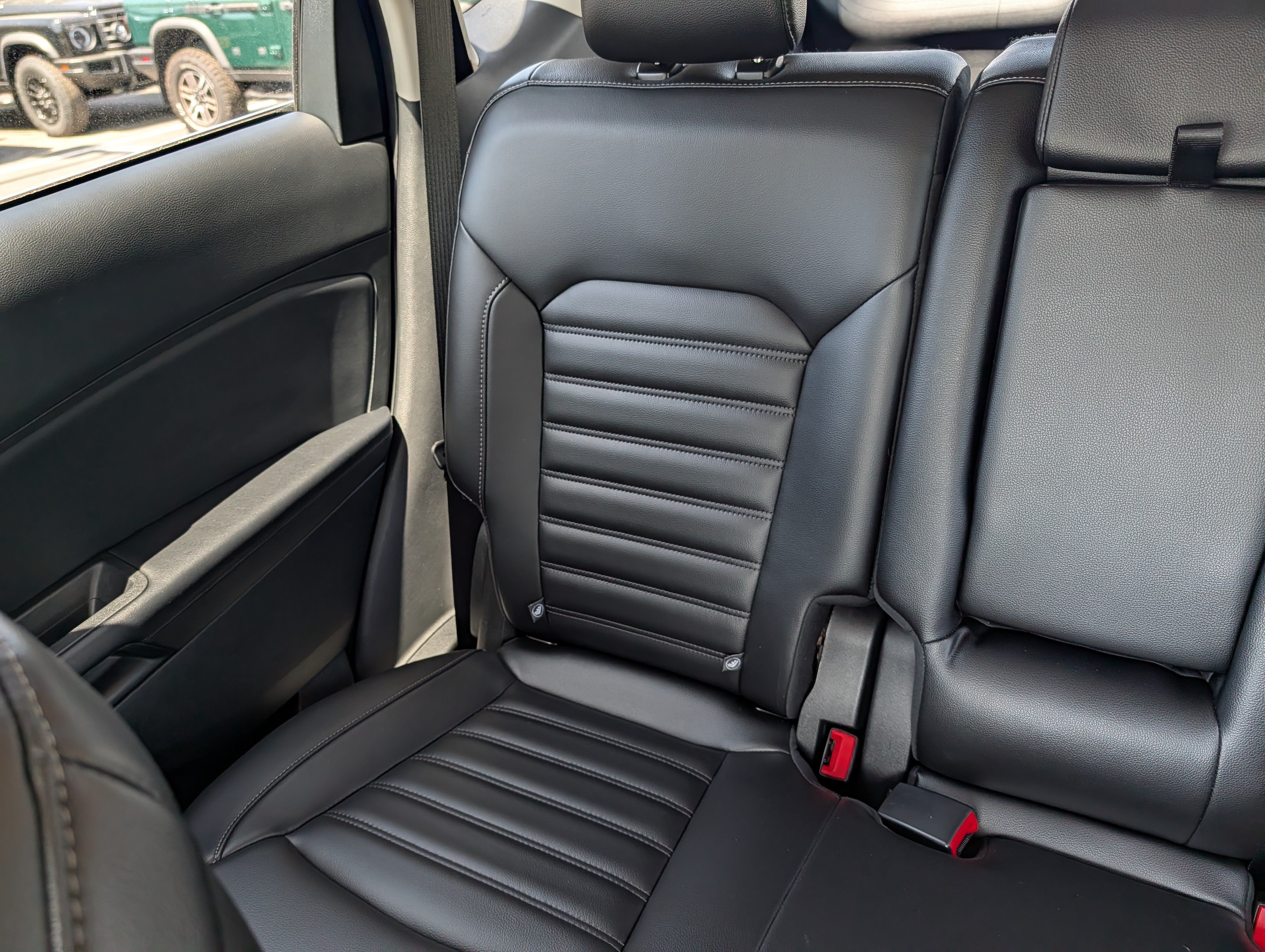 Used 2024 Ford Edge SEL w/ Convenience Package AWD/4WD image 12