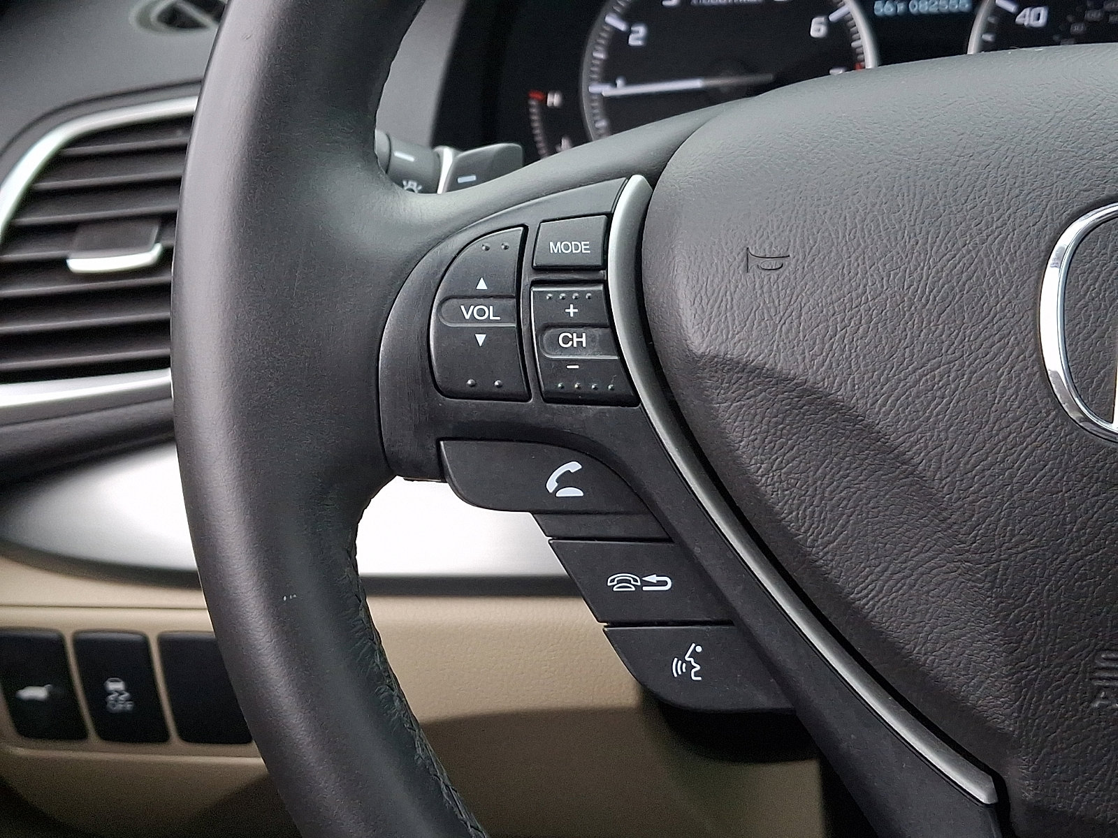 Used 2017 Acura RDX AWD w/ Technology Package image 22