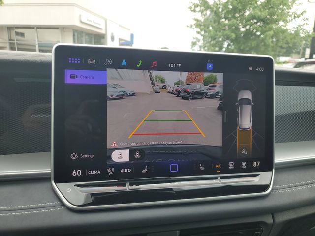 Certified 2025 Volkswagen Tiguan SE R-Line AWD/4WD image 23