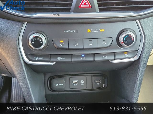 Used 2019 Hyundai Santa Fe SE FWD image 17