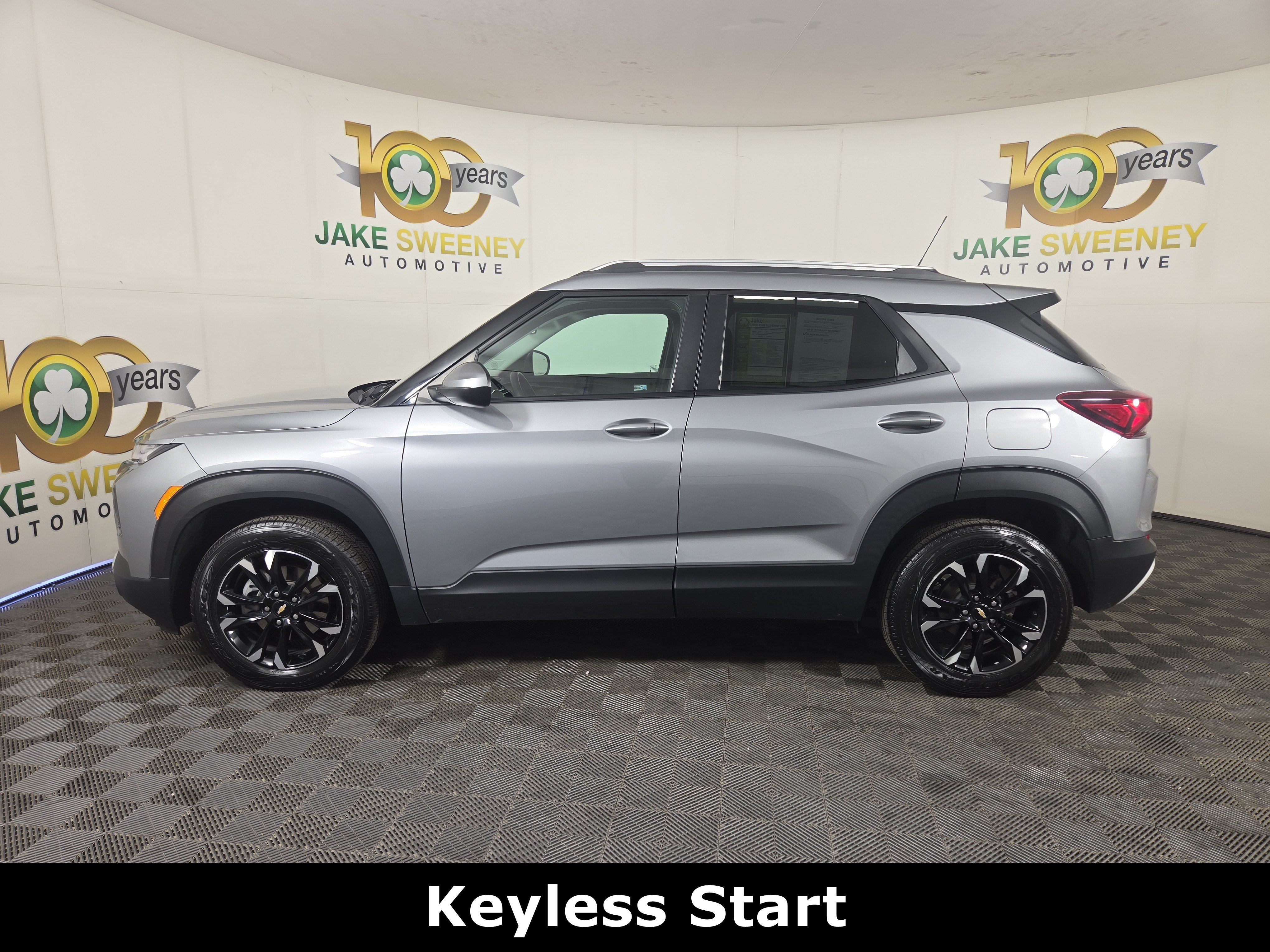 Used 2023 Chevrolet TrailBlazer LT w/ Convenience Package AWD/4WD image 6