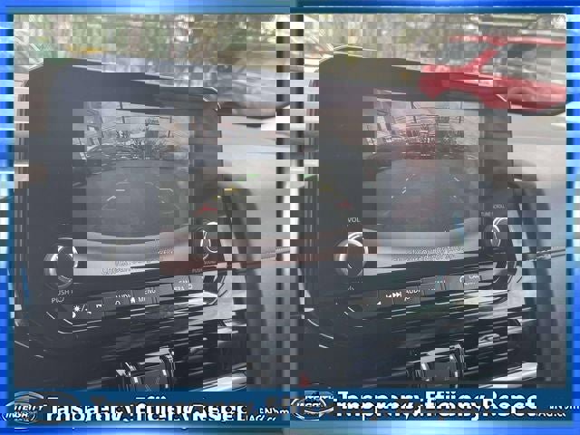 Certified 2024 Nissan Pathfinder SV w/ Black Appearance Package image 27