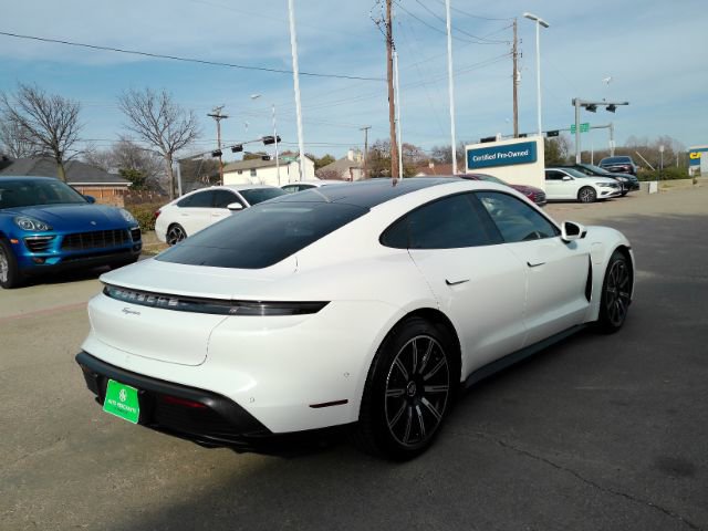 Used 2023 Porsche Taycan w/ Premium Package image 8