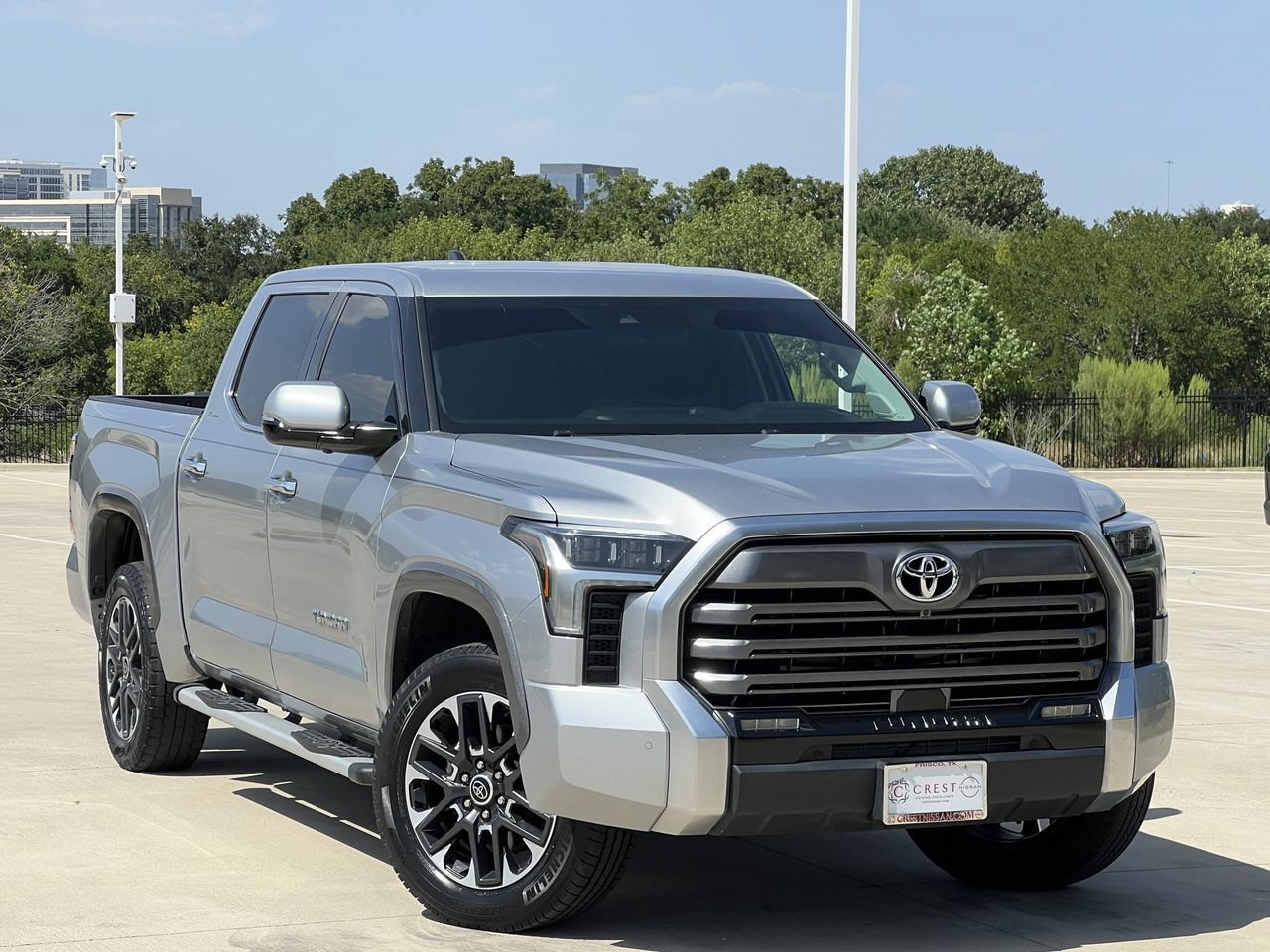 Used 2023 Toyota Tundra Limited AWD/4WD image 2