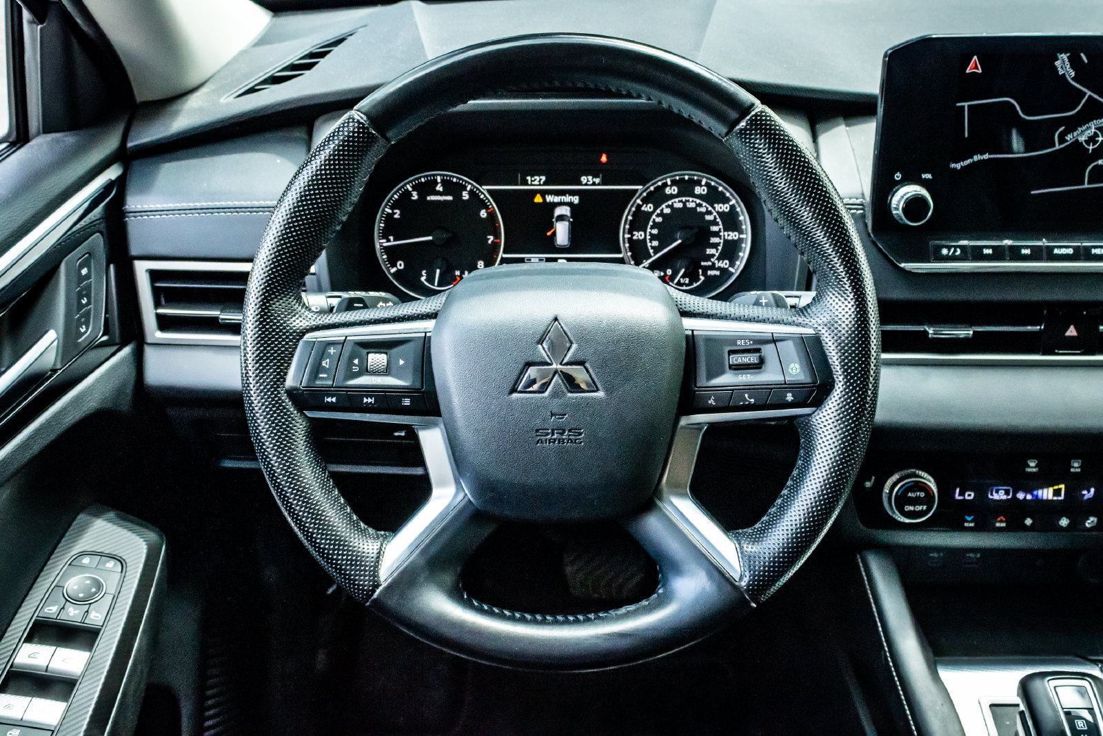 Used 2022 Mitsubishi Outlander SEL AWD/4WD image 17