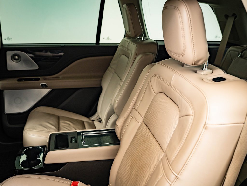 Used 2022 Lincoln Aviator Grand Touring w/ Equipment Group 301A image 40