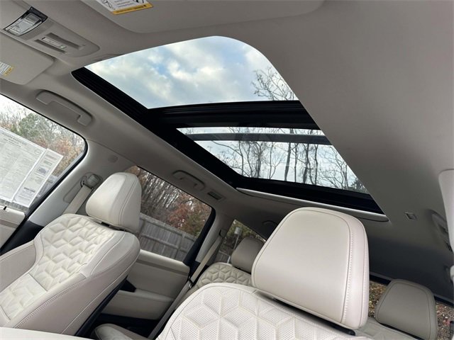 New 2025 Nissan Armada Platinum w/ Convenience Package image 17
