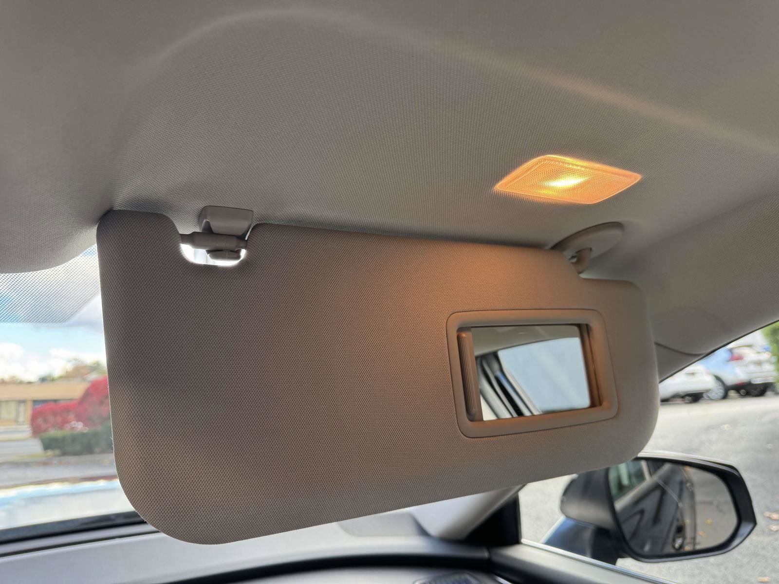 Used 2024 Toyota Grand Highlander XLE image 32