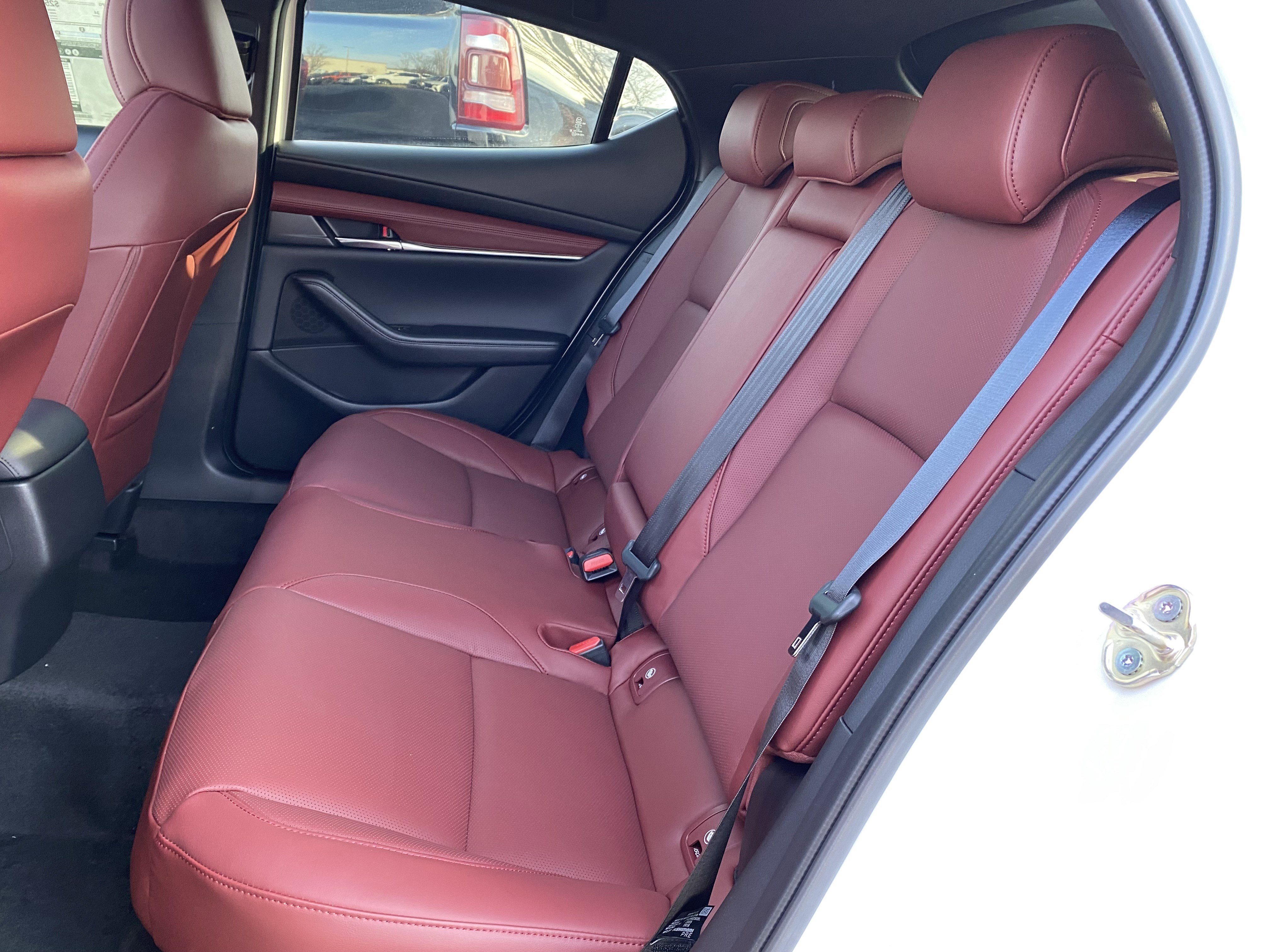 New 2026 MAZDA MAZDA3 2.5 S Hatchback w/ Premium Pkg image 38