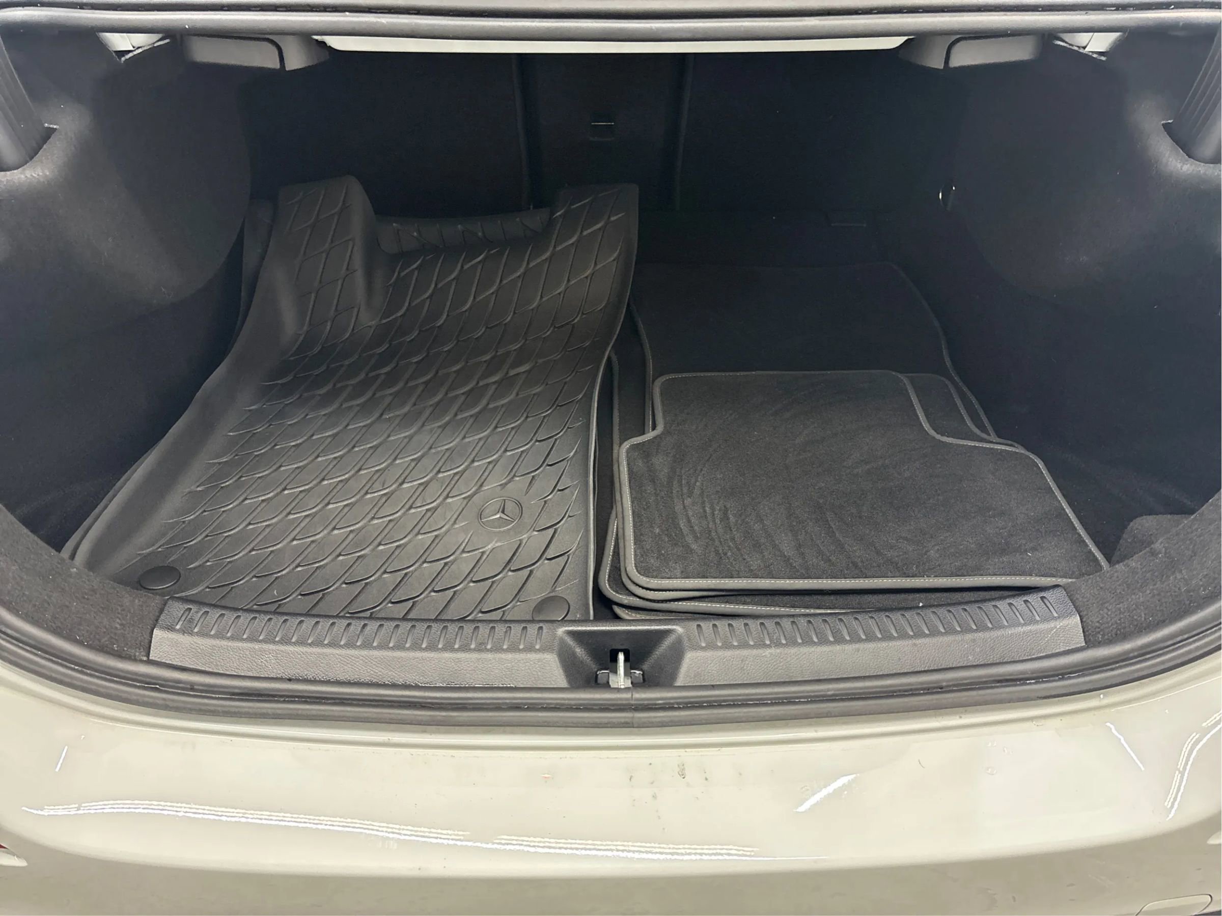 Used 2020 Mercedes-Benz A 220 4MATIC image 16