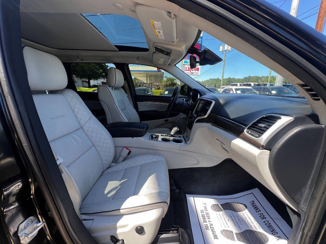 Used 2018 Jeep Grand Cherokee Summit image 13