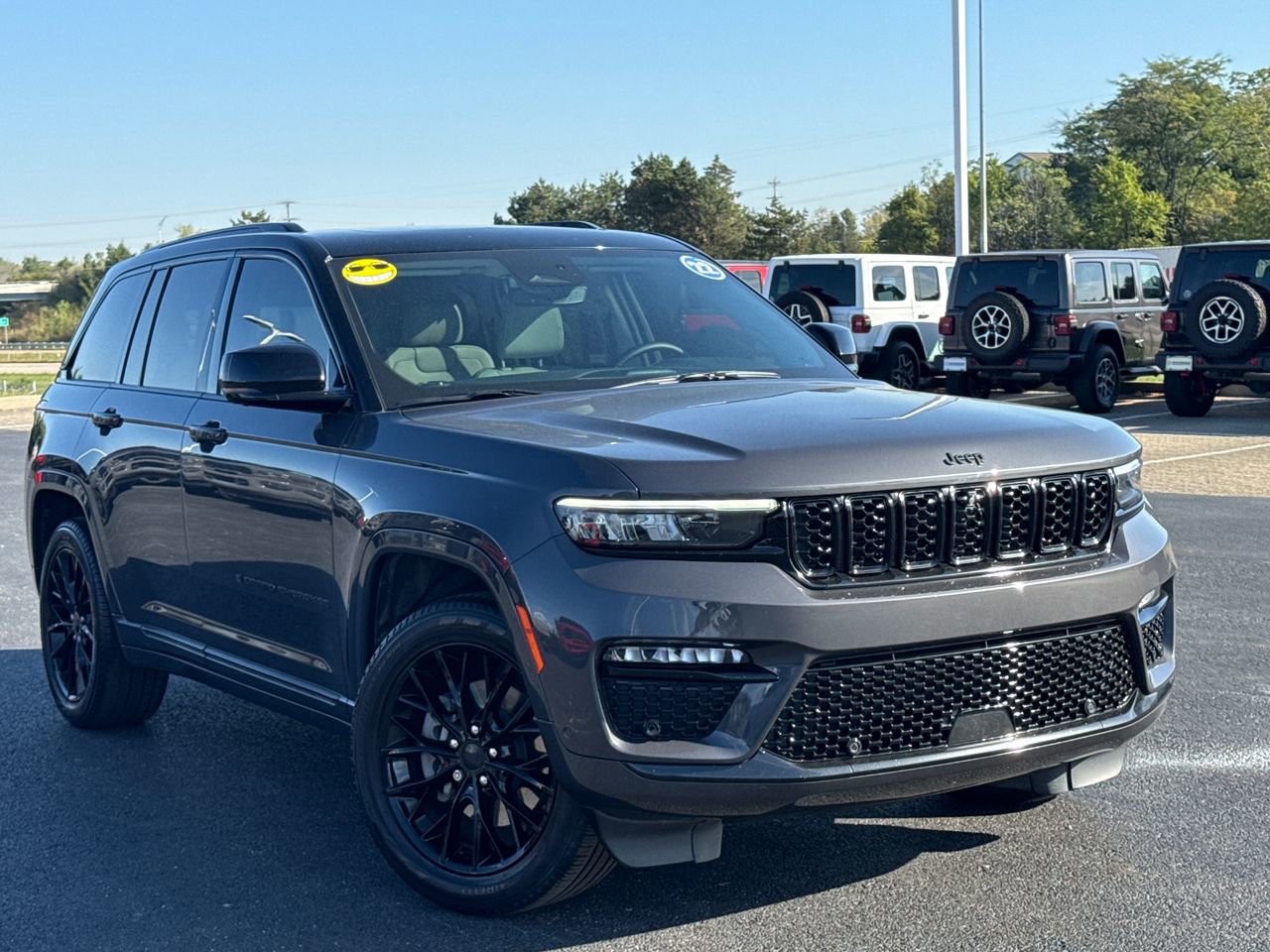 Used 2022 Jeep Grand Cherokee Summit w/ Luxury Tech Group V