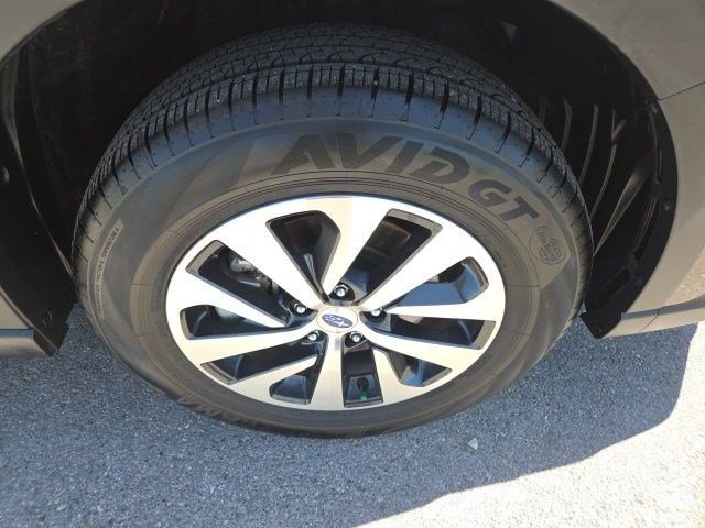 Certified 2024 Subaru Outback Premium AWD/4WD image 22
