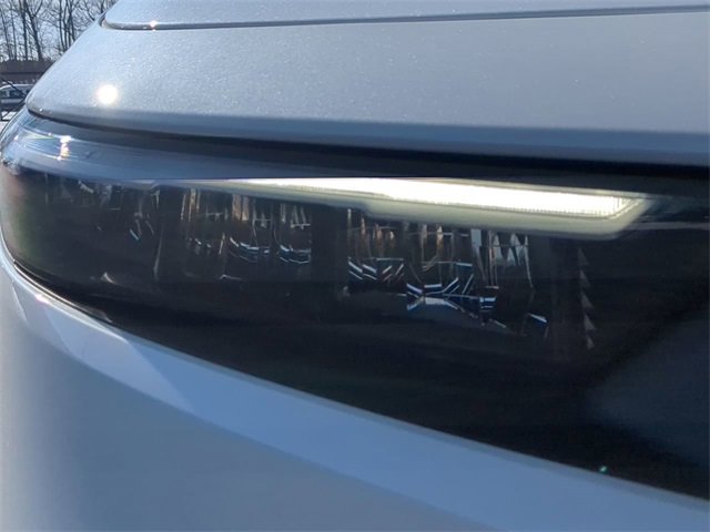 Used 2023 Honda Accord EX image 9