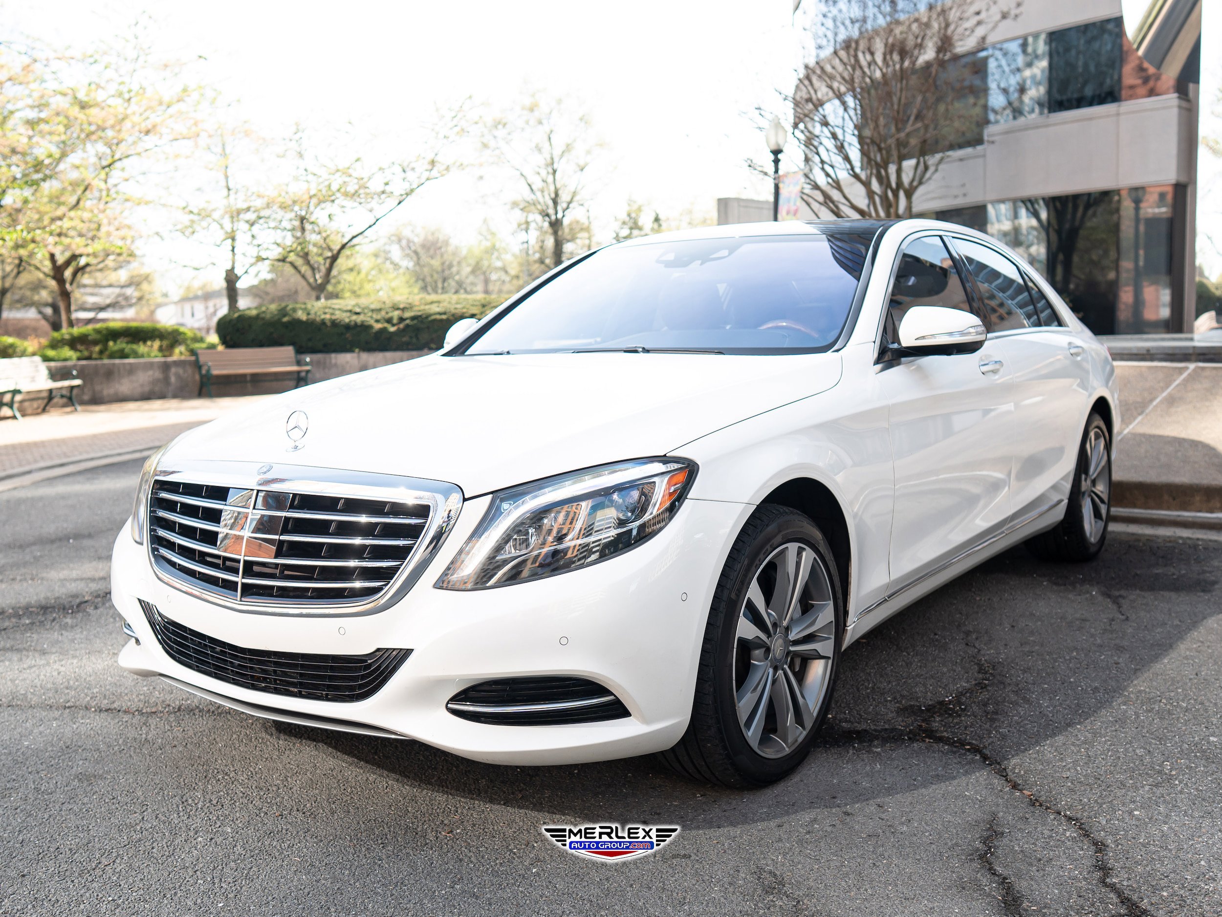 Used 2016 Mercedes-Benz S 550 4MATIC Sedan image 3