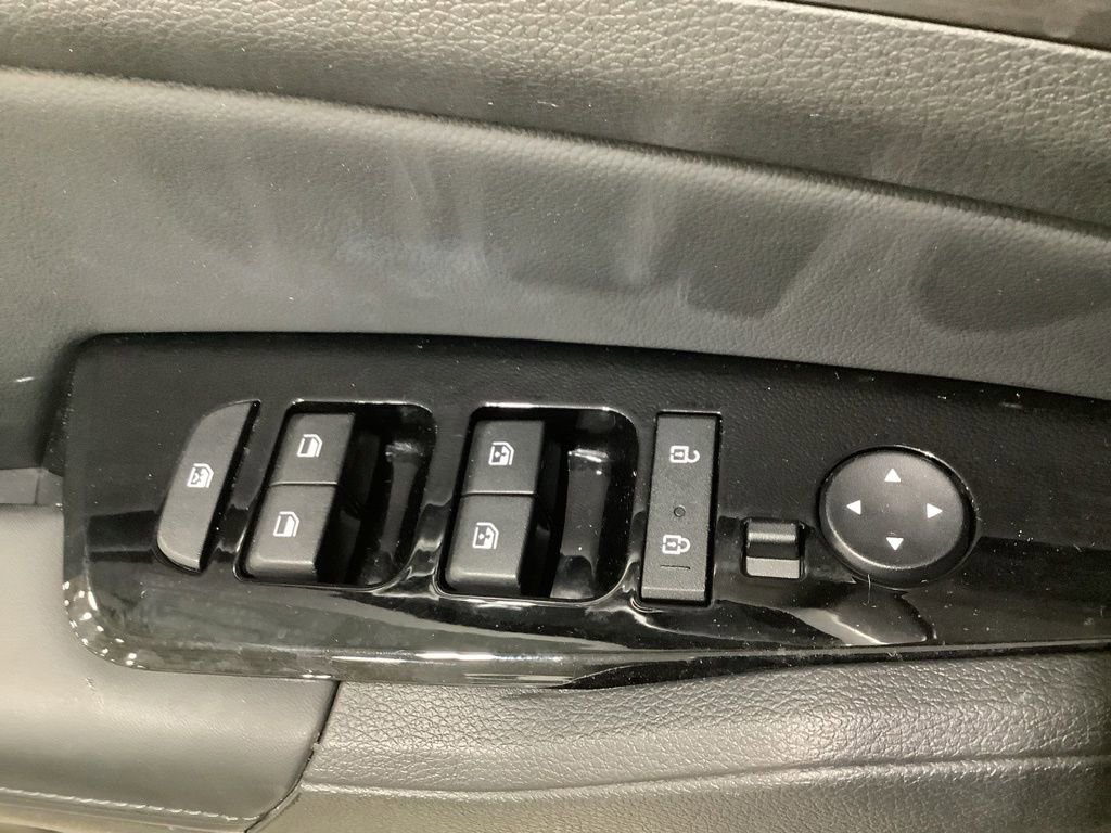 Certified 2024 Kia Sportage EX image 17