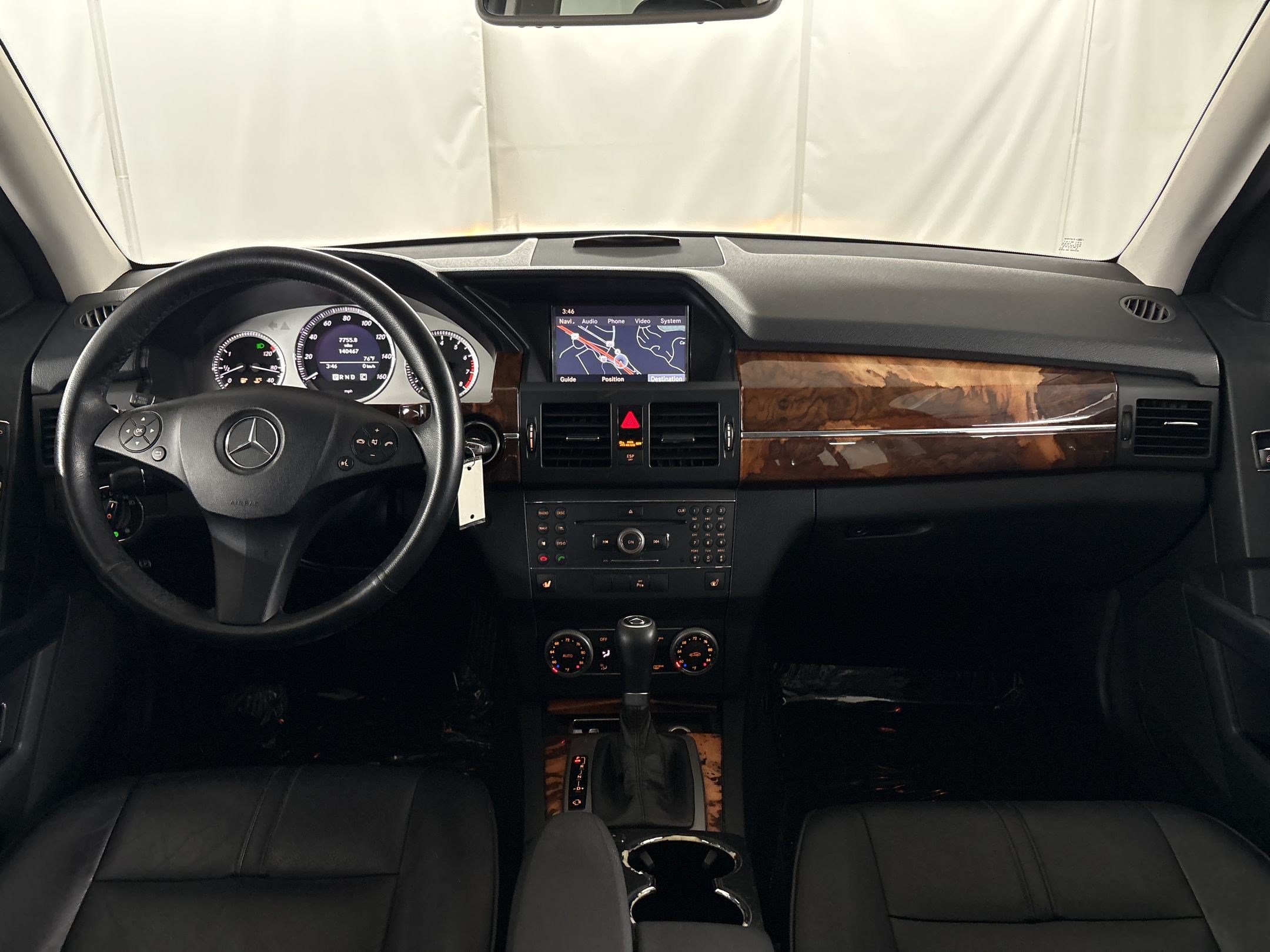 Used 2010 Mercedes-Benz GLK 350 4MATIC image 28