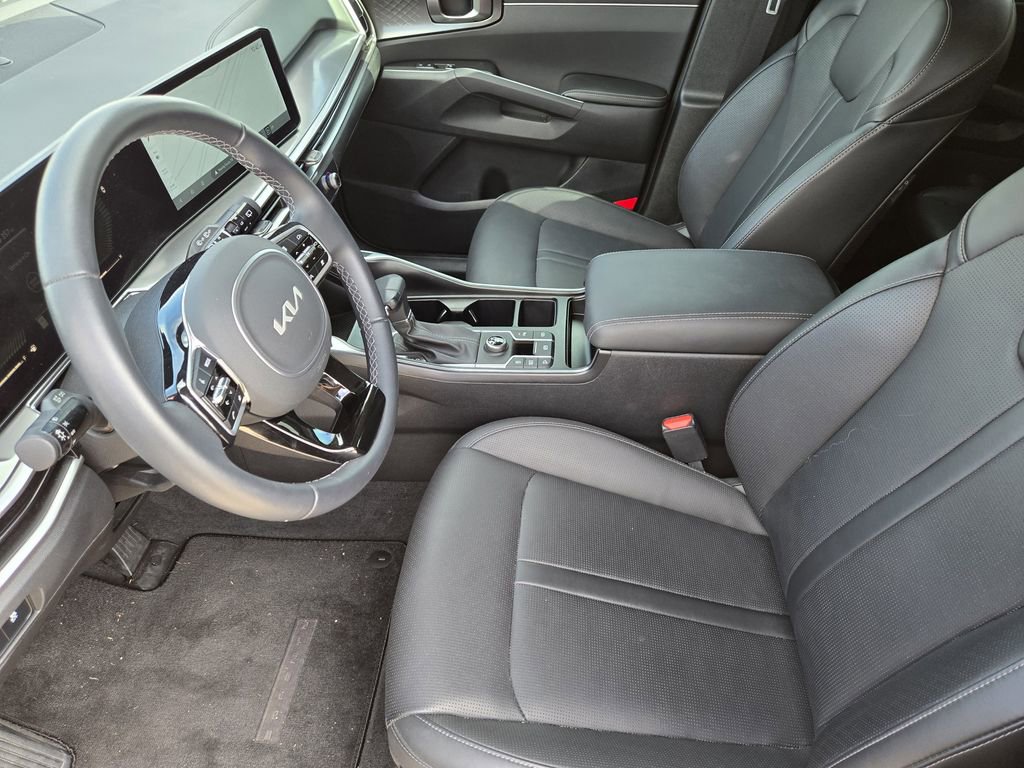 New 2025 Kia Sorento S w/ Panoramic Sunroof Package image 9
