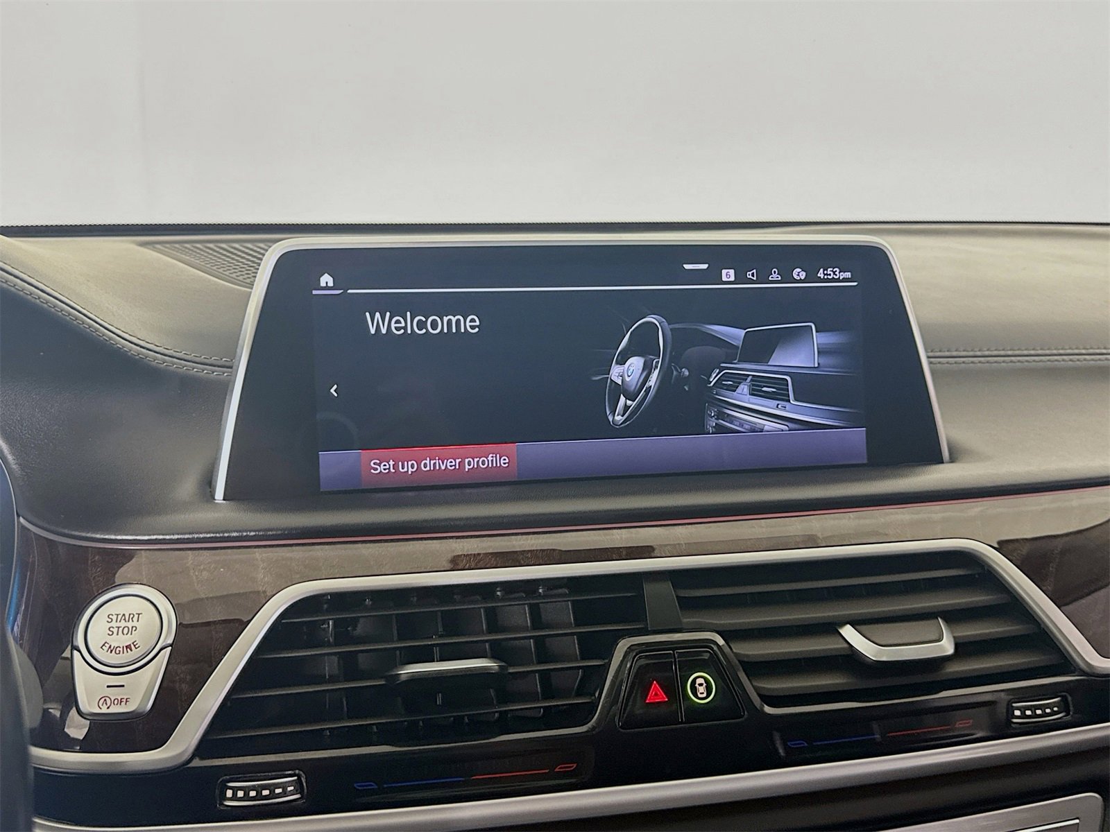 Used 2020 BMW M760i xDrive w/ Luxury Rear Seating Package image 13