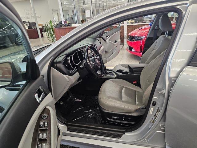 Used 2015 Kia Optima EX image 27