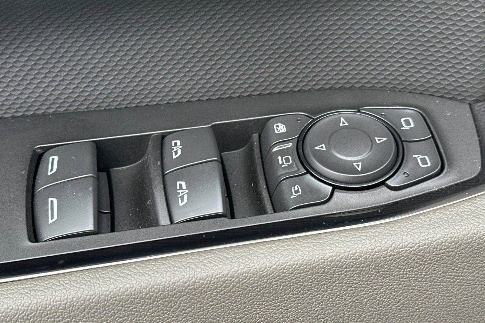 New 2026 Chevrolet Silverado 2500 ZR2 w/ ZR2 Bison Edition image 12