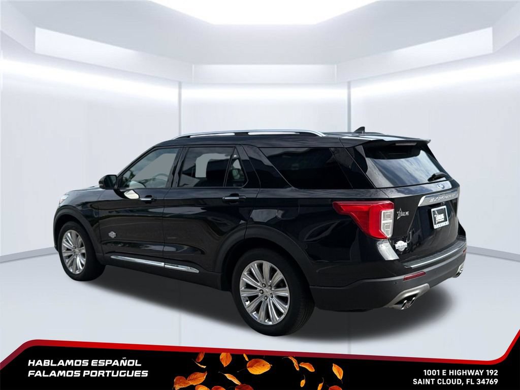 Used 2023 Ford Explorer King Ranch w/ Technology Package RWD image 4