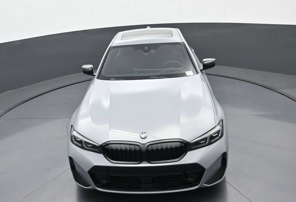 New 2026 BMW 330i xDrive Sedan w/ M Sport Package AWD/4WD image 31