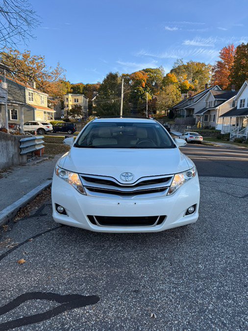 Used 2013 Toyota Venza LE AWD/4WD image 2