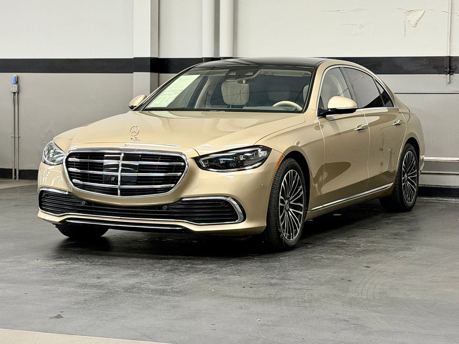 Certified 2022 Mercedes-Benz S 500 4MATIC image 7