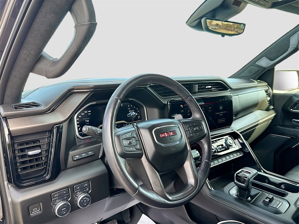 Used 2023 GMC Sierra 1500 AT4X image 12