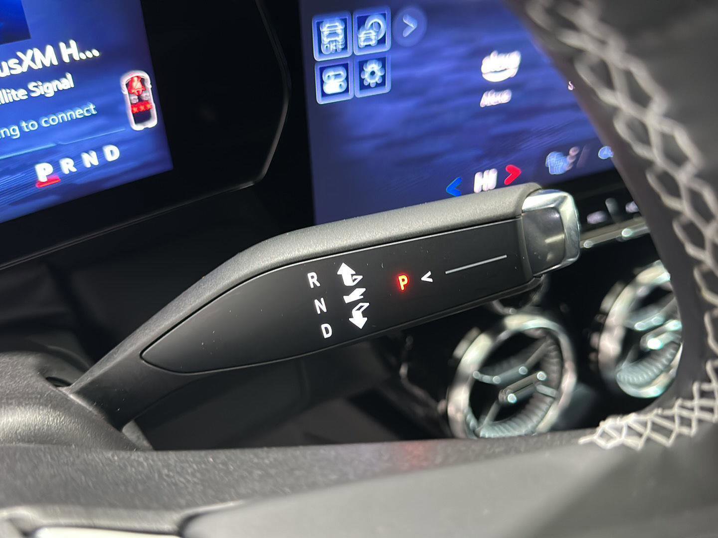 Used 2025 Chevrolet Blazer EV LT image 15